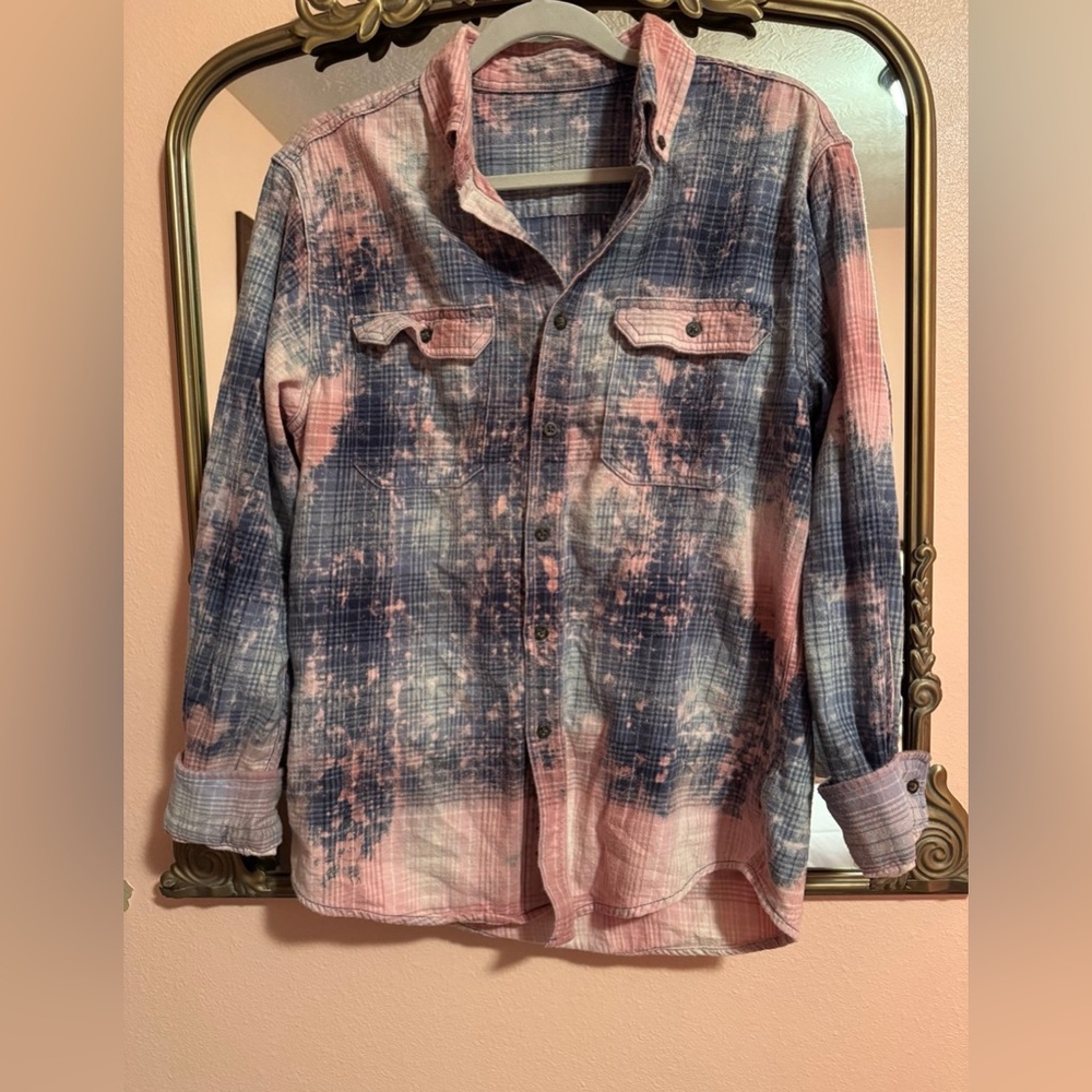 Vintage Distressed/Bleached Flannel Shirt in Pink and Blue - Picture 2 of 4